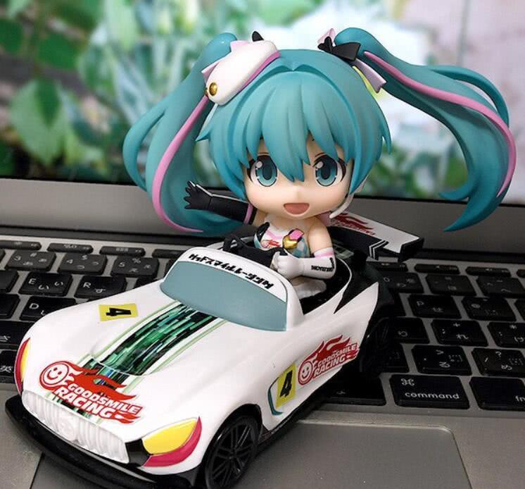 飙车啦 初音未来新款粘土人公布