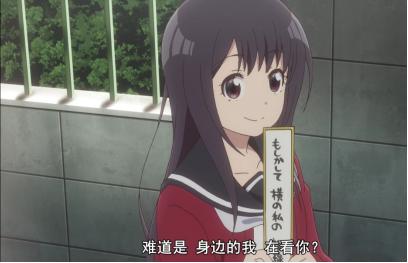 无口少女和聋哑少女聊得火热,留下一旁的不良默默吃瓜